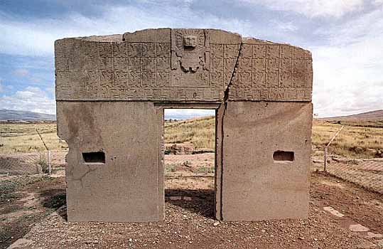 www.whatdoesitmean.com - 'Gateway of The Sun' (Tihuanaco, Bolivia)